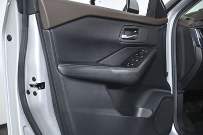 2023 Nissan Rogue SV Nissan Certified