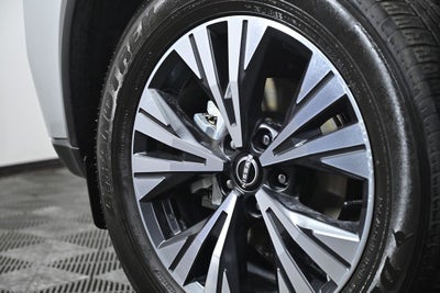 2023 Nissan Rogue SV Nissan Certified