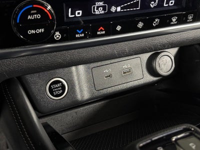 2023 Nissan Rogue SL Nissan Certified