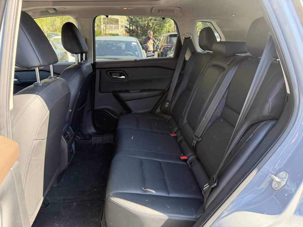 2023 Nissan Rogue SL Premium