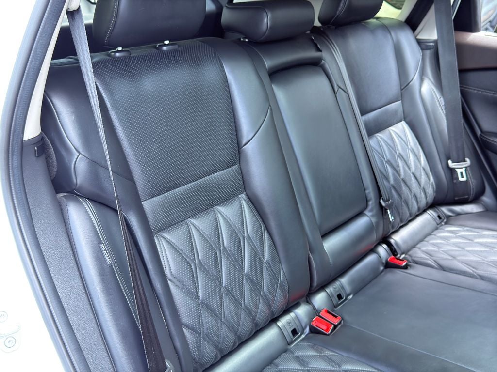 2023 Nissan Rogue Platinum Certified Select