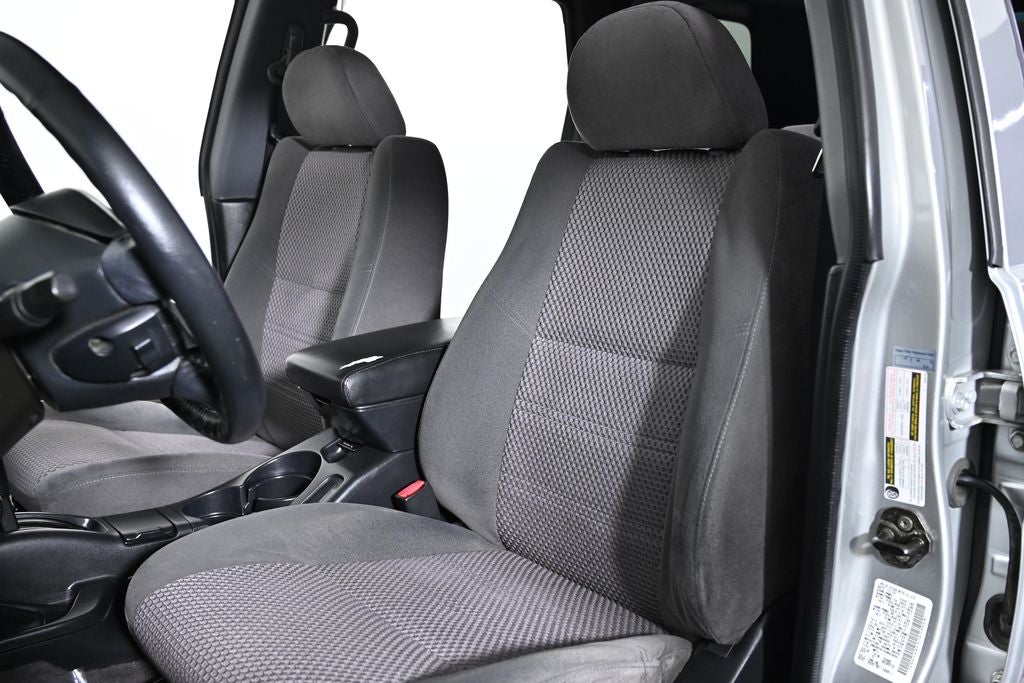 2004 Nissan Pathfinder SE