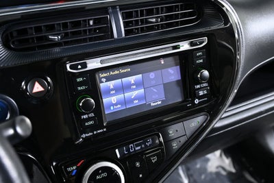 2018 Toyota Prius c Four