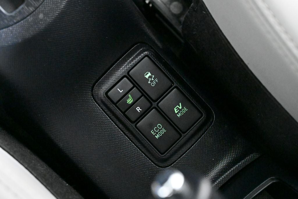 2018 Toyota Prius c Four