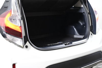 2018 Toyota Prius c Four