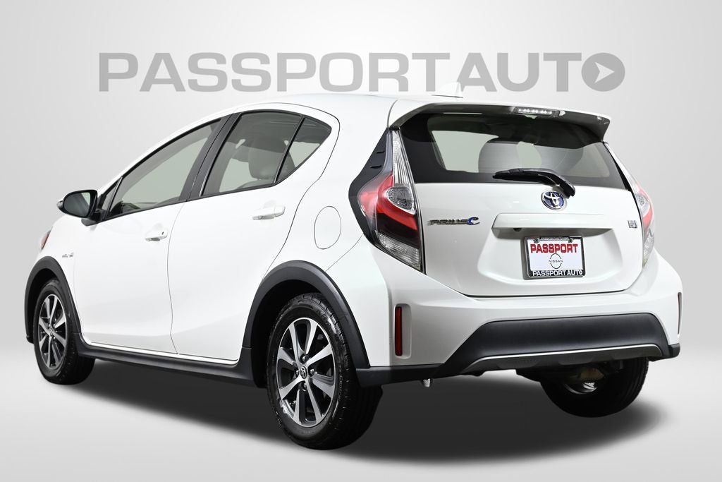 2018 Toyota Prius c Four