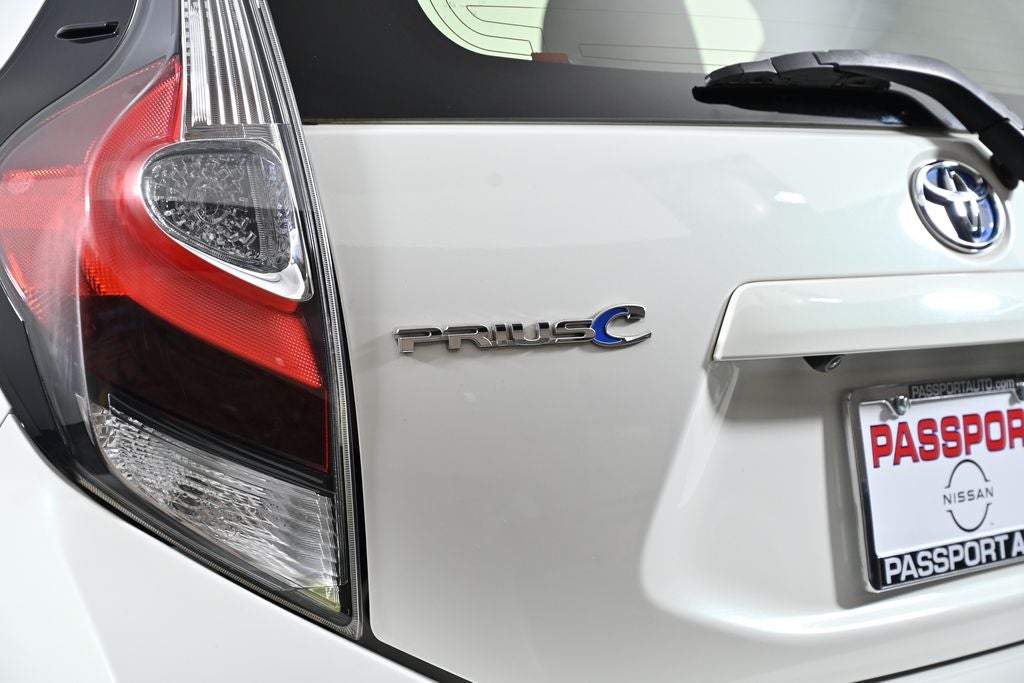 2018 Toyota Prius c Four