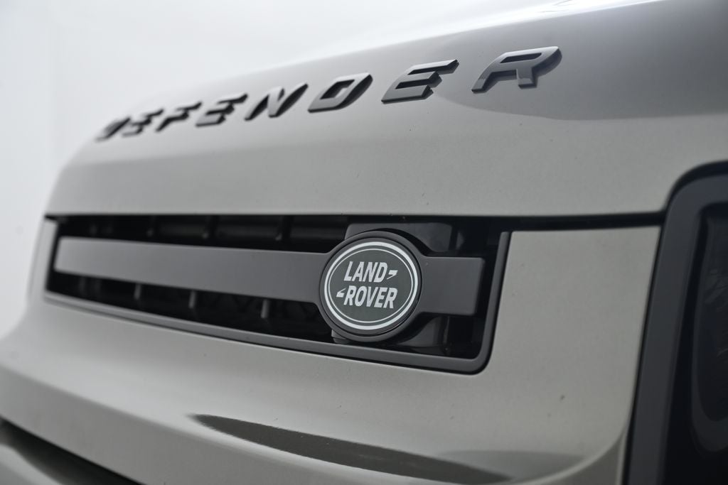 2023 Land Rover Defender 110 S
