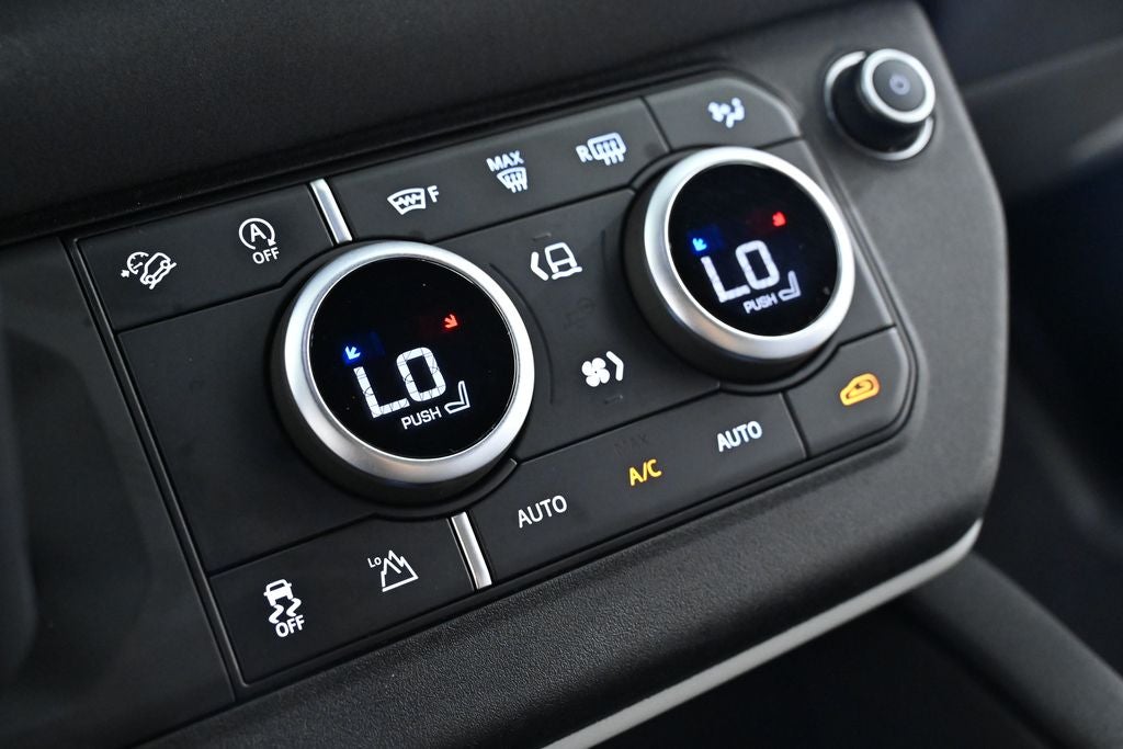 2023 Land Rover Defender 110 S
