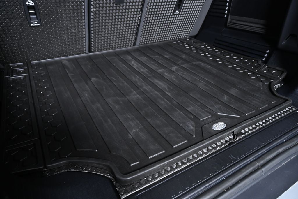 2023 Land Rover Defender 110 S