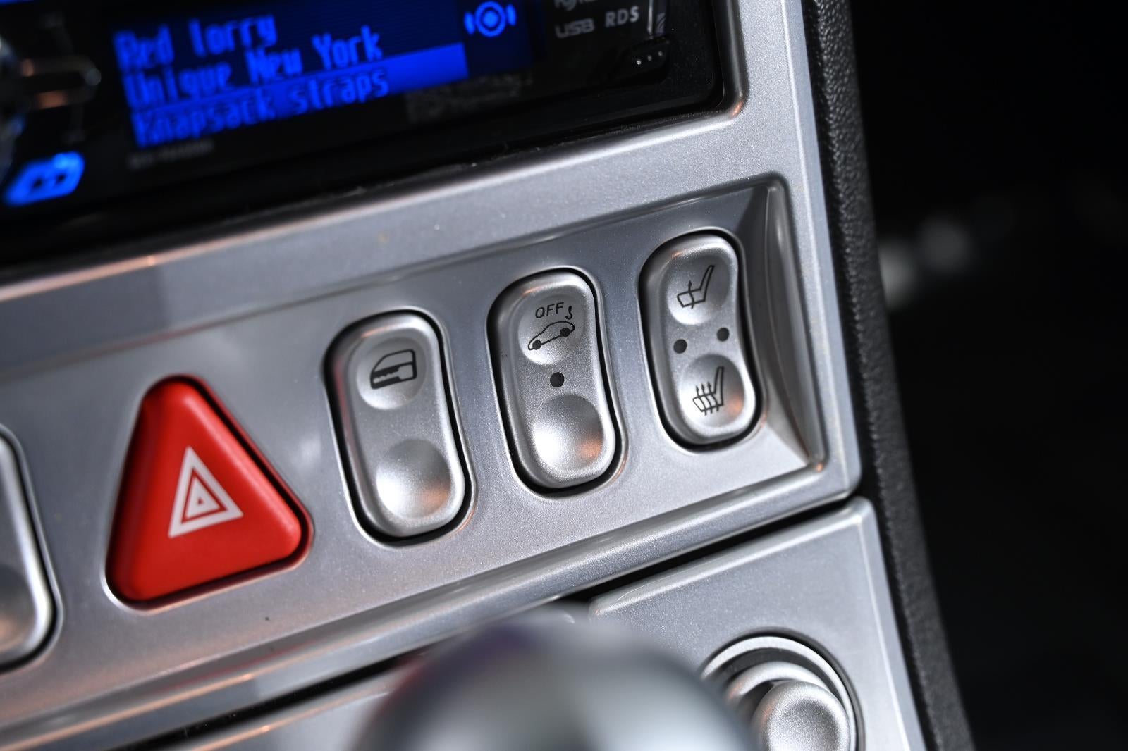 2004 Chrysler Crossfire 2dr Cpe