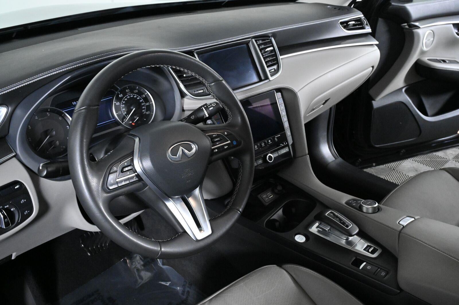 2025 INFINITI QX50 LUXE