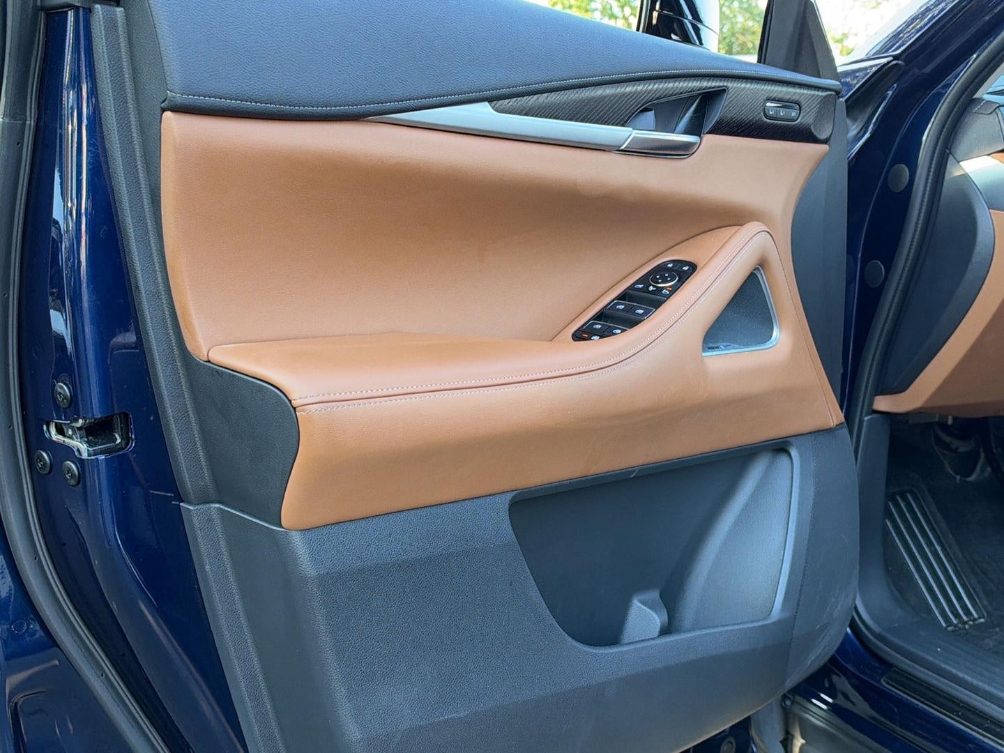 2025 INFINITI QX60 SENSORY