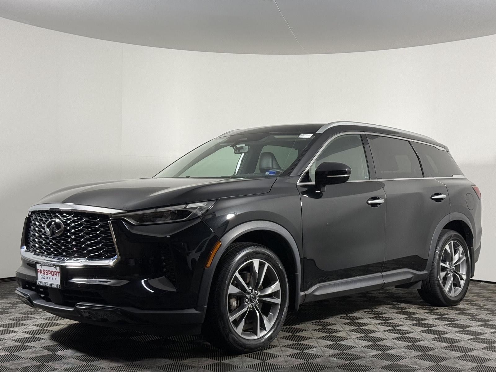 2023 INFINITI QX60 LUXE