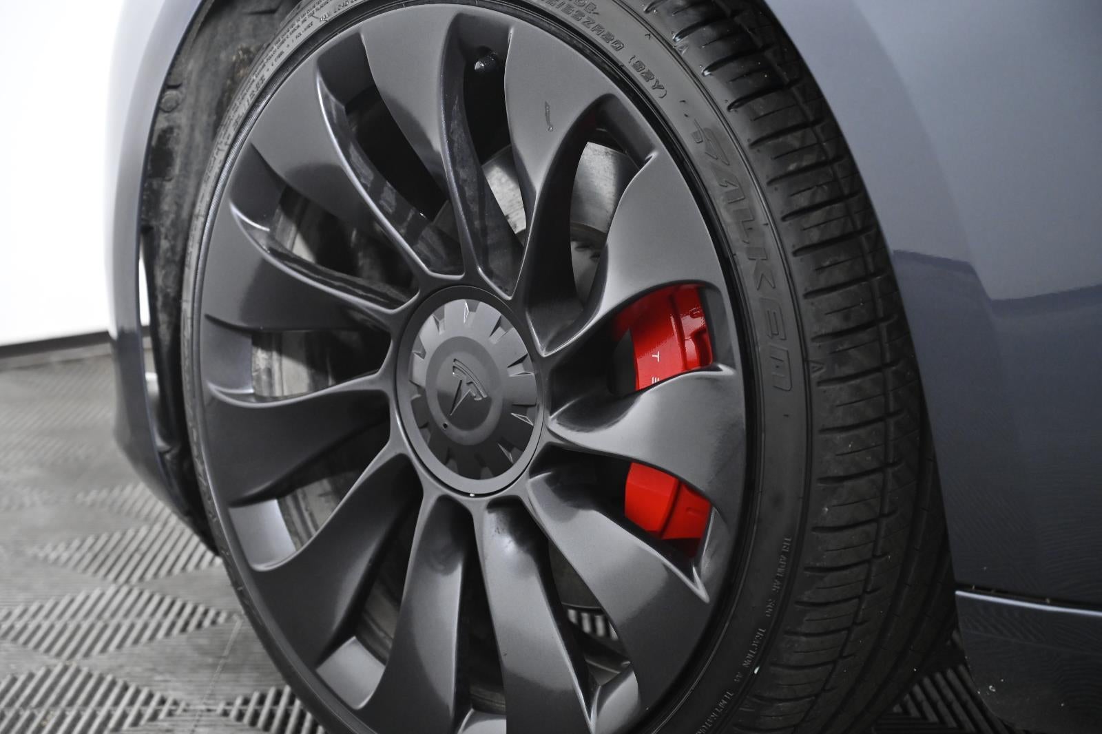 2023 Tesla Model 3 Performance