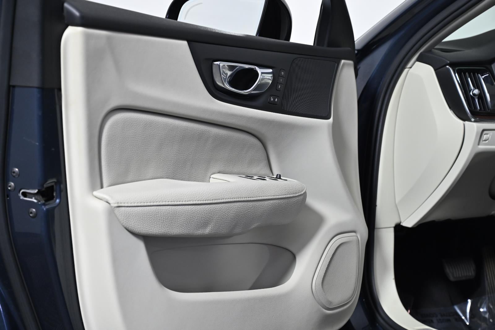 2021 Volvo S60 Momentum