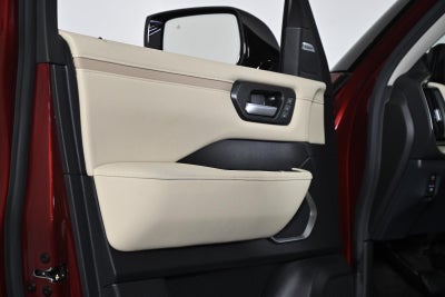 2025 Nissan Armada Platinum