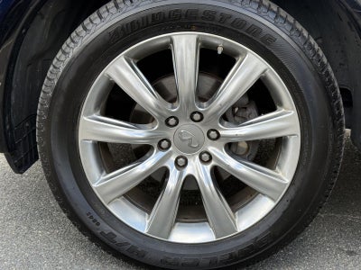 2013 INFINITI QX56 4WD 4dr