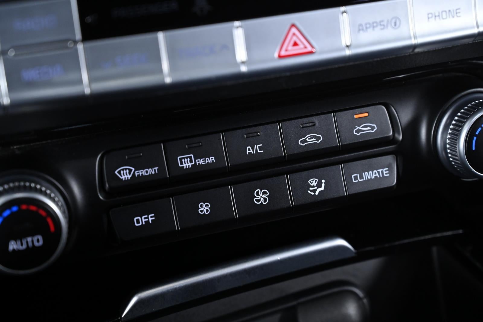 2018 Kia Stinger Base