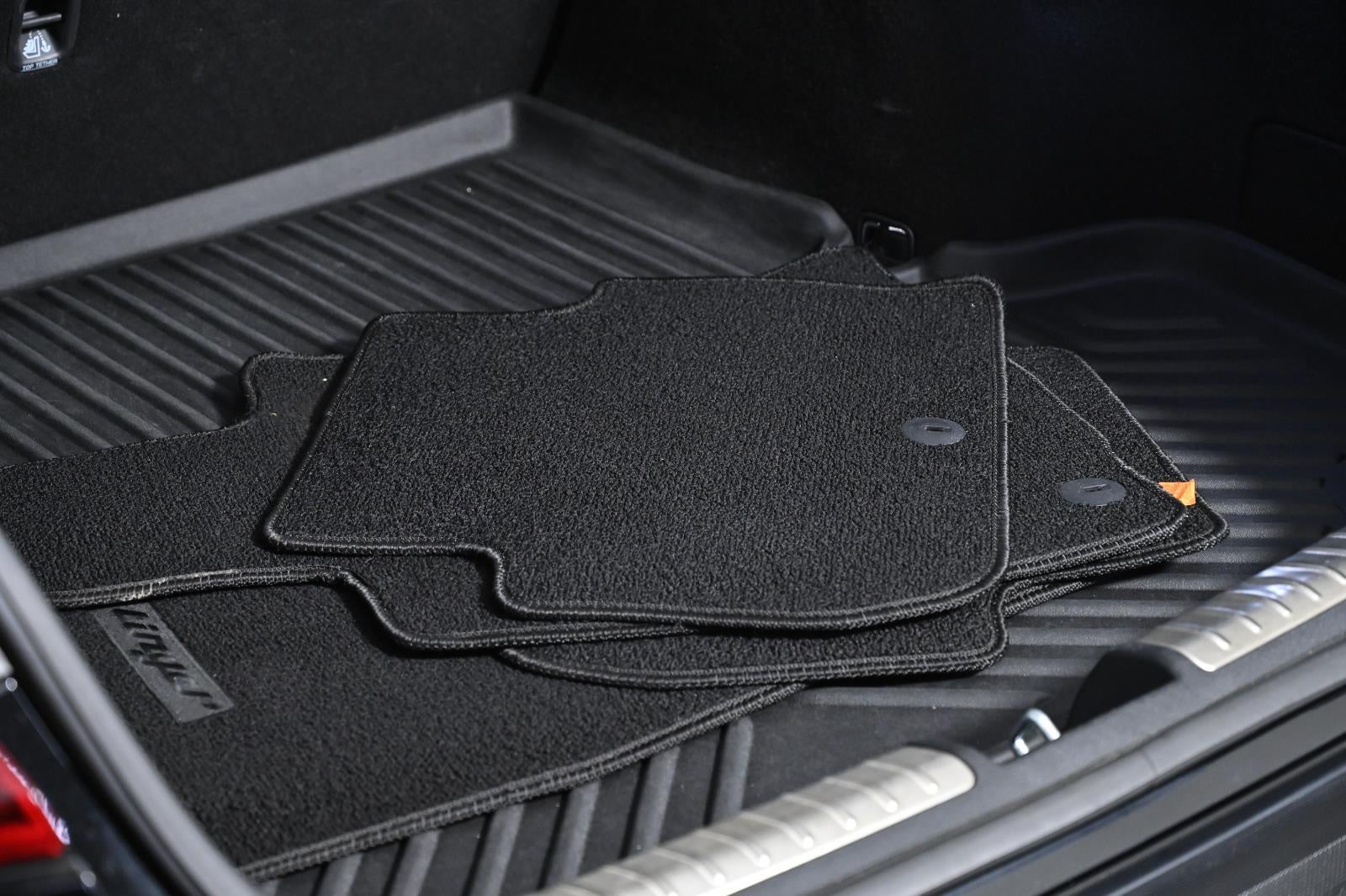 2018 Kia Stinger Base