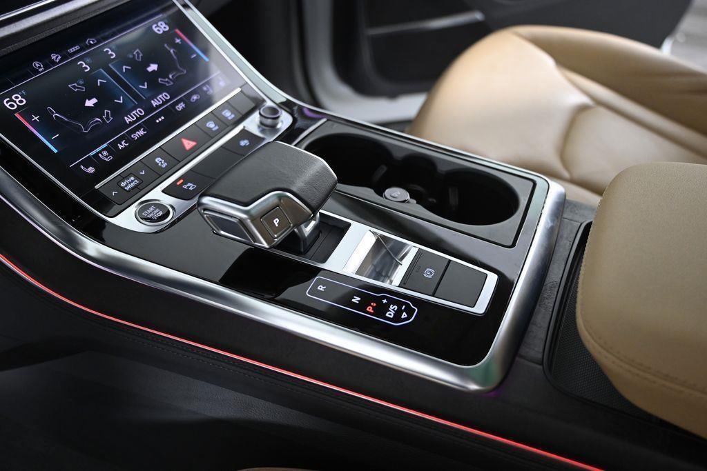 2023 Audi Q8 Premium Plus