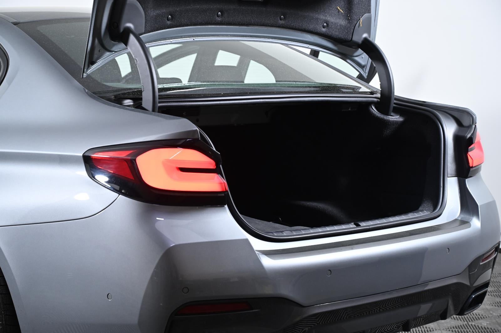 2023 BMW 5 Series M550i xDrive