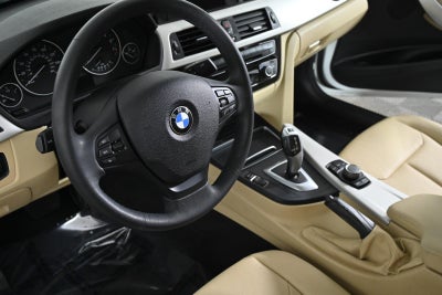 2018 BMW 3 Series 320i xDrive