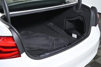 2018 BMW 3 Series 320i xDrive