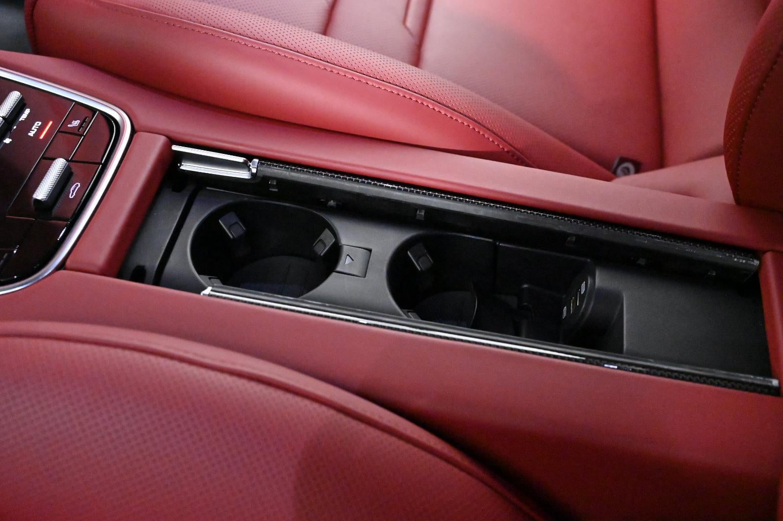 2020 Porsche Panamera GTS