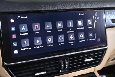 2023 Porsche Cayenne Base