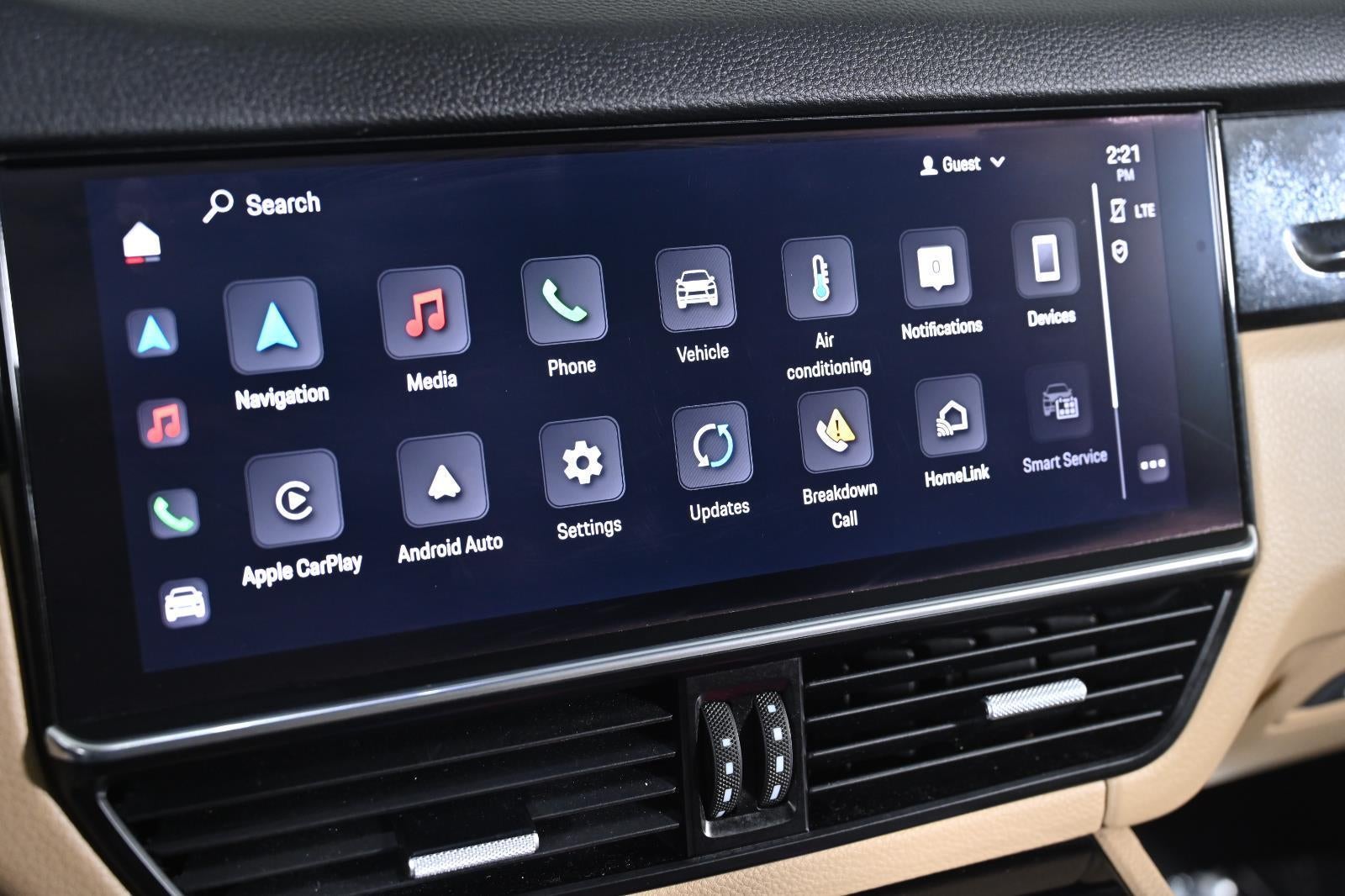 2023 Porsche Cayenne Base