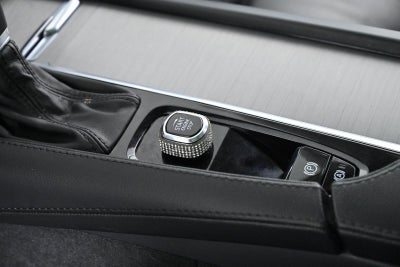 2022 Volvo XC90 Momentum