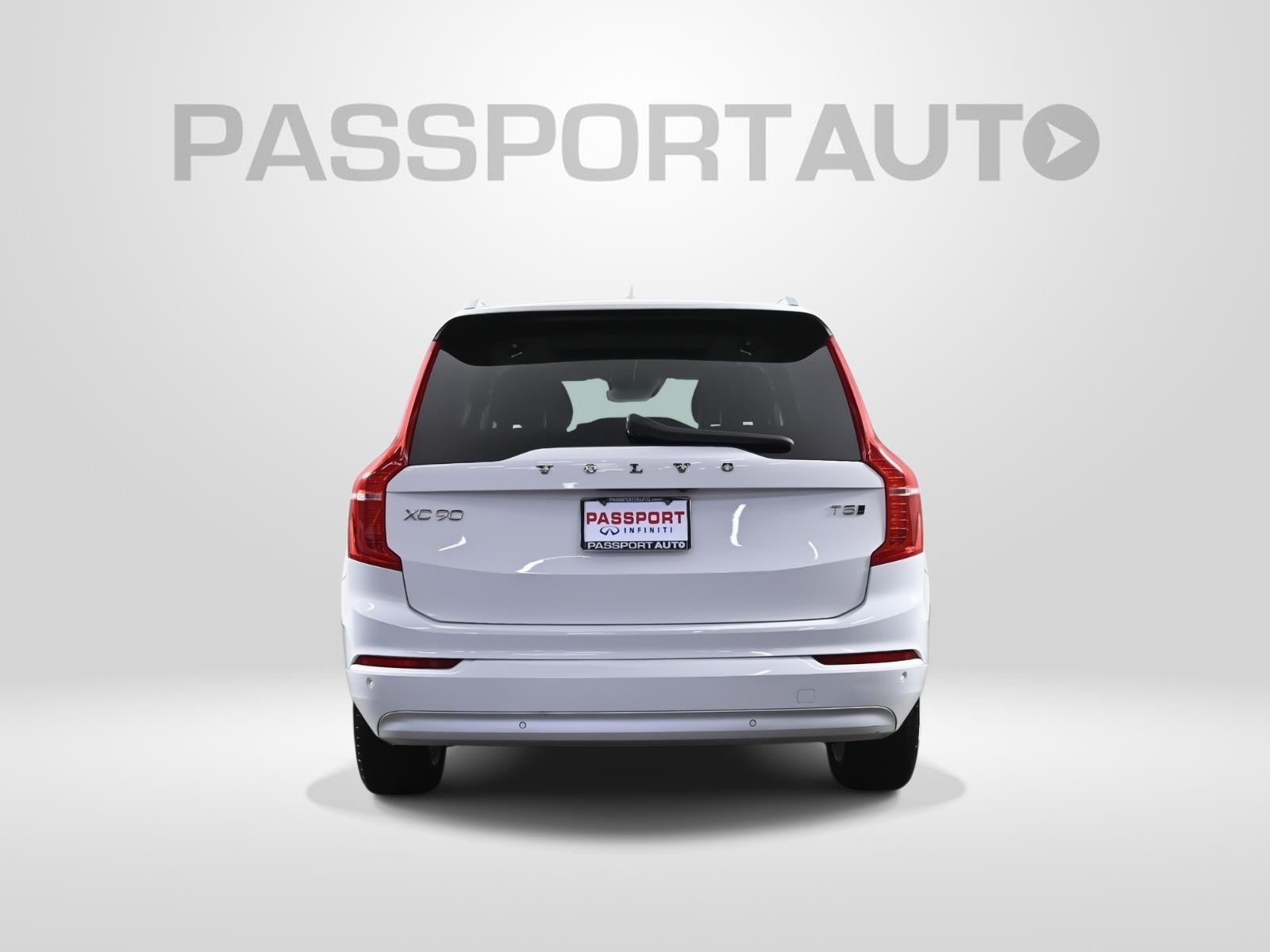 2022 Volvo XC90 Momentum