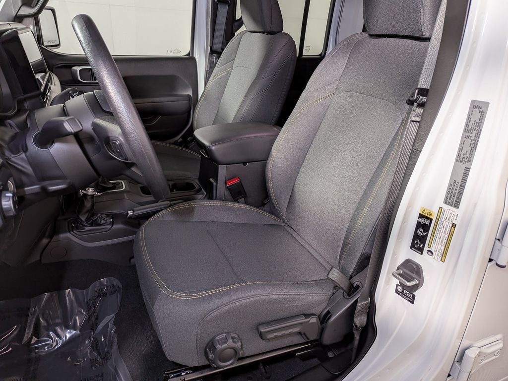 2024 Jeep Gladiator Sport