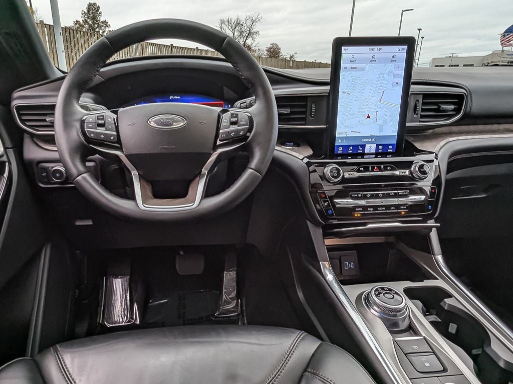 2022 Ford Explorer Platinum