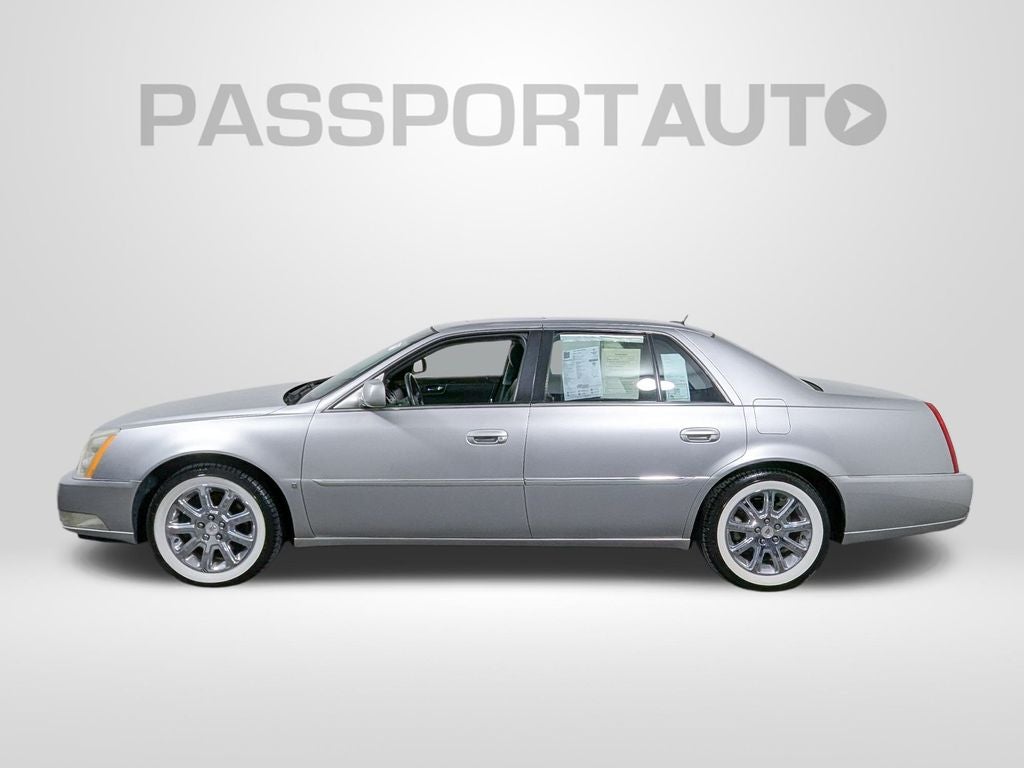 2008 Cadillac DTS Base