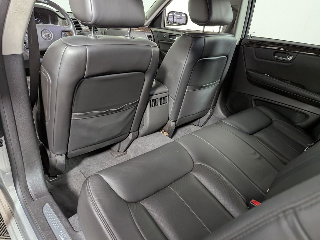 2008 Cadillac DTS Base