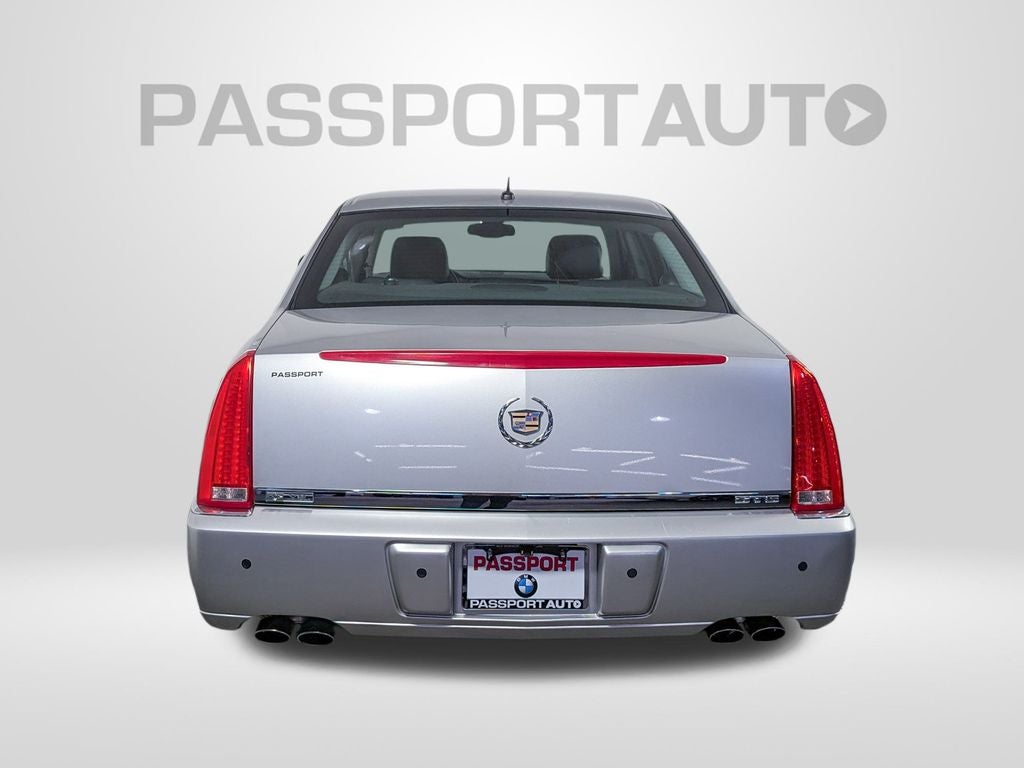 2008 Cadillac DTS Base