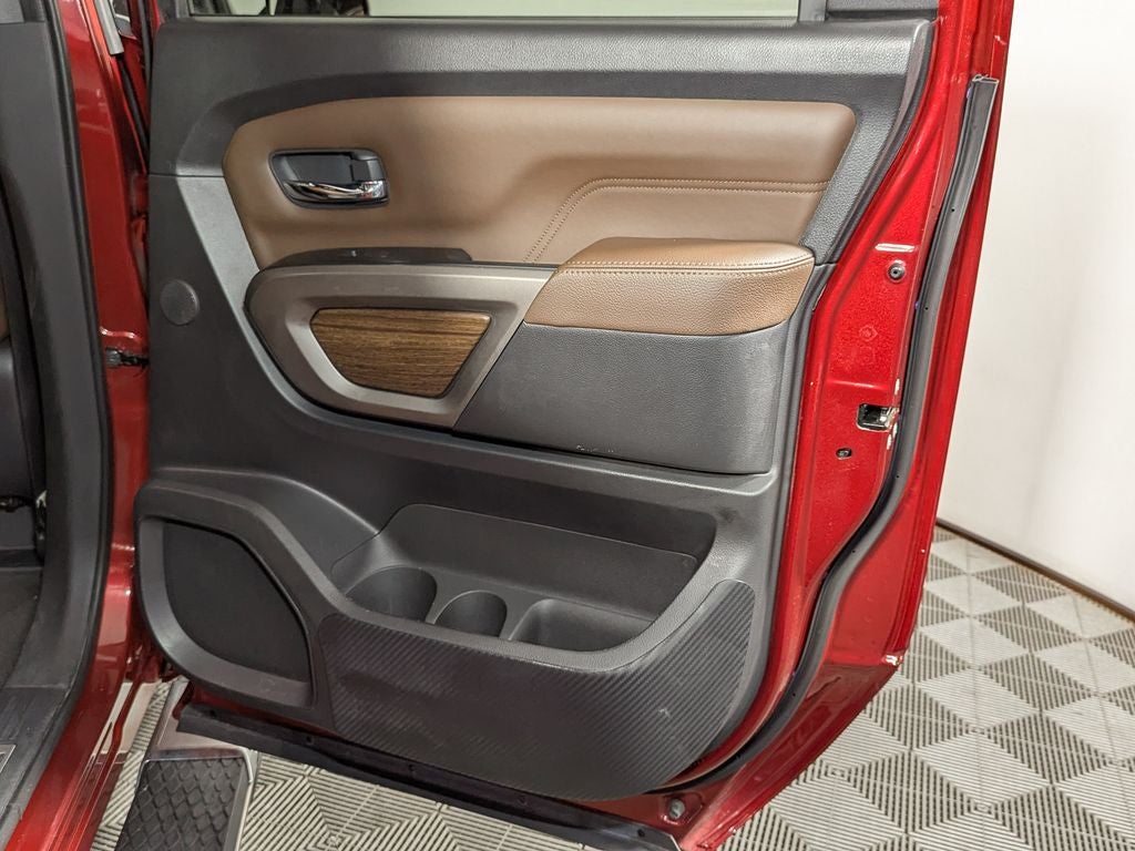 2023 Nissan Titan Platinum Reserve