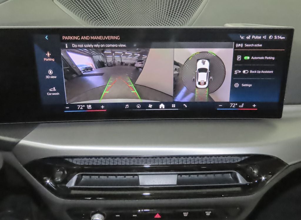2025 BMW 2 Series 230i xDrive