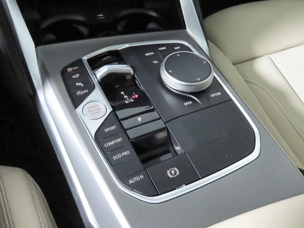 2025 BMW 2 Series 230i xDrive