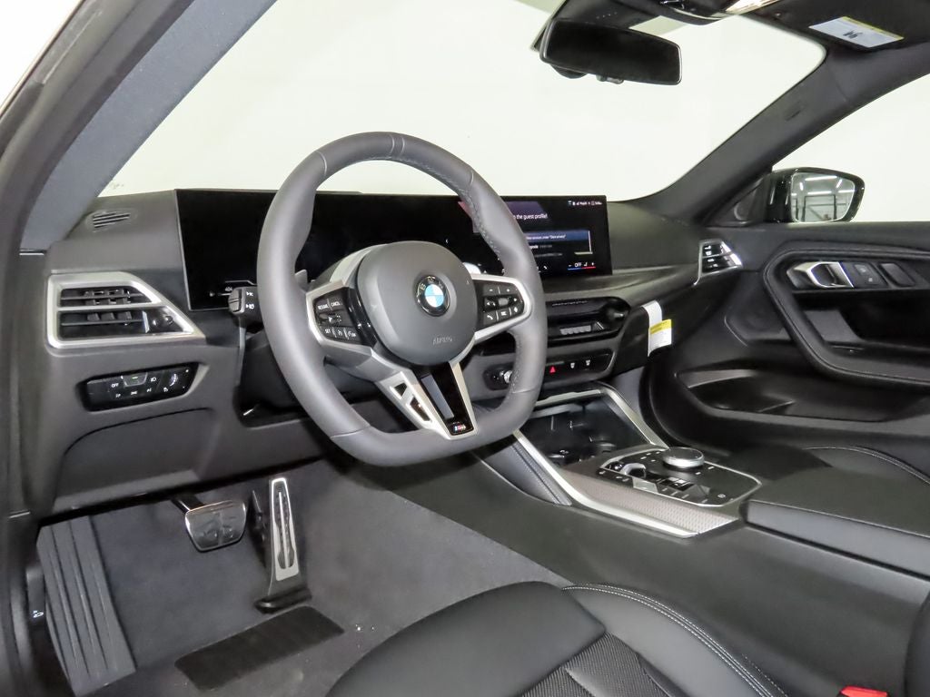 2025 BMW 2 Series 230i xDrive