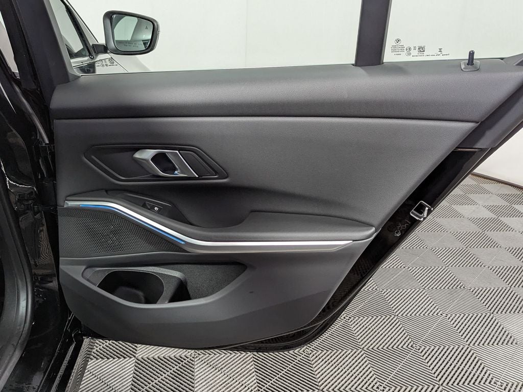 2025 BMW 330i xDrive 330i xDrive