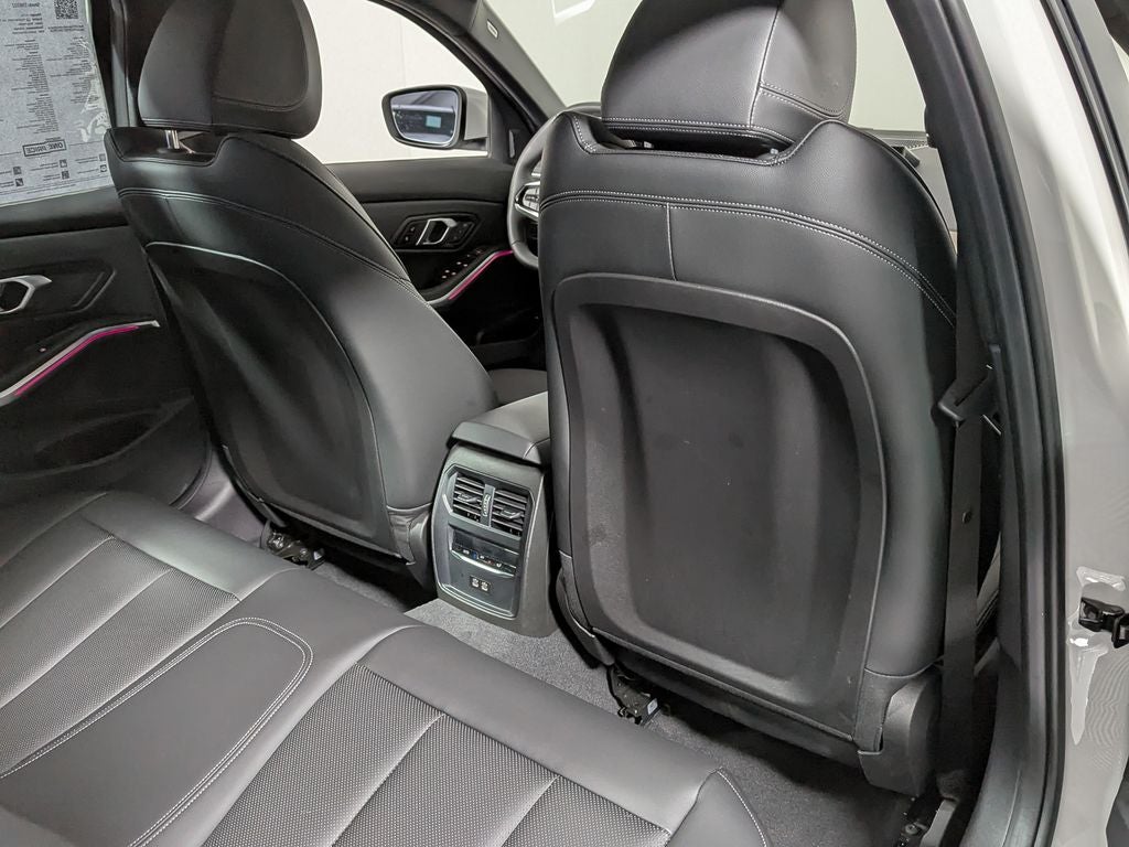 2025 BMW 330i xDrive 330i xDrive
