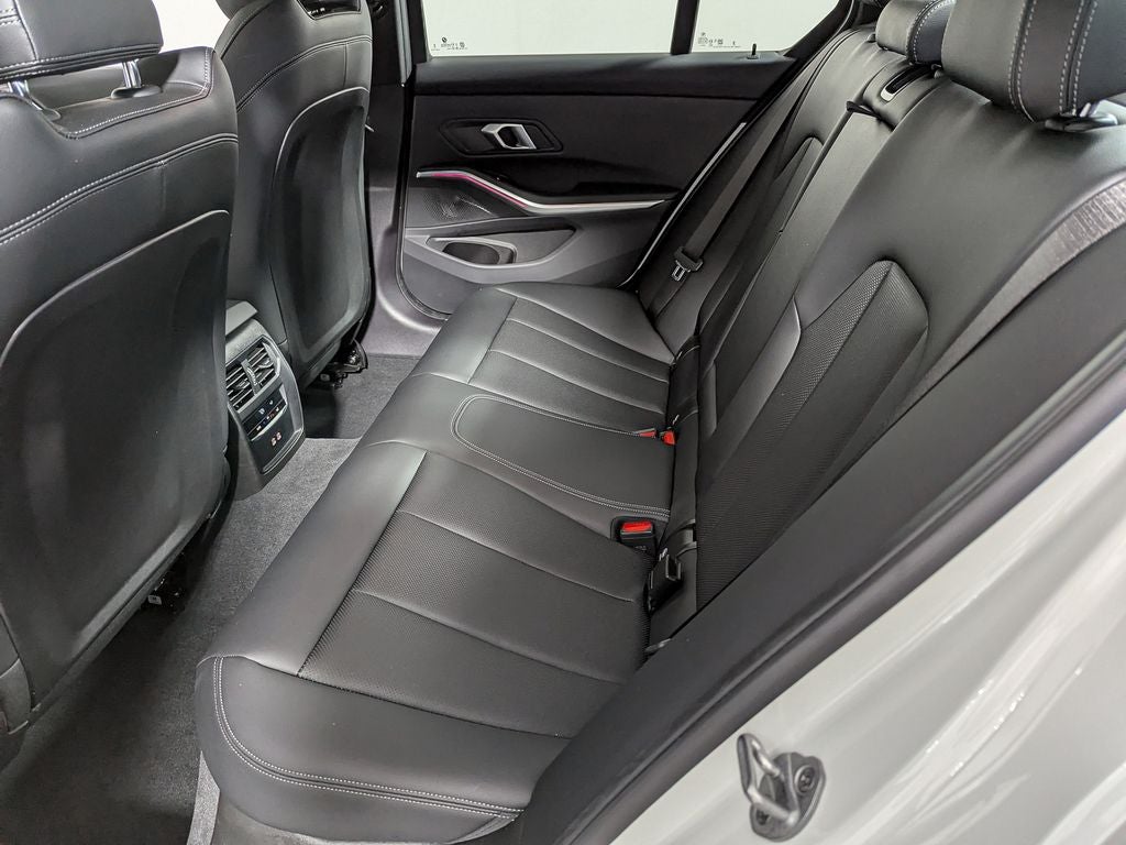 2025 BMW 330i xDrive 330i xDrive