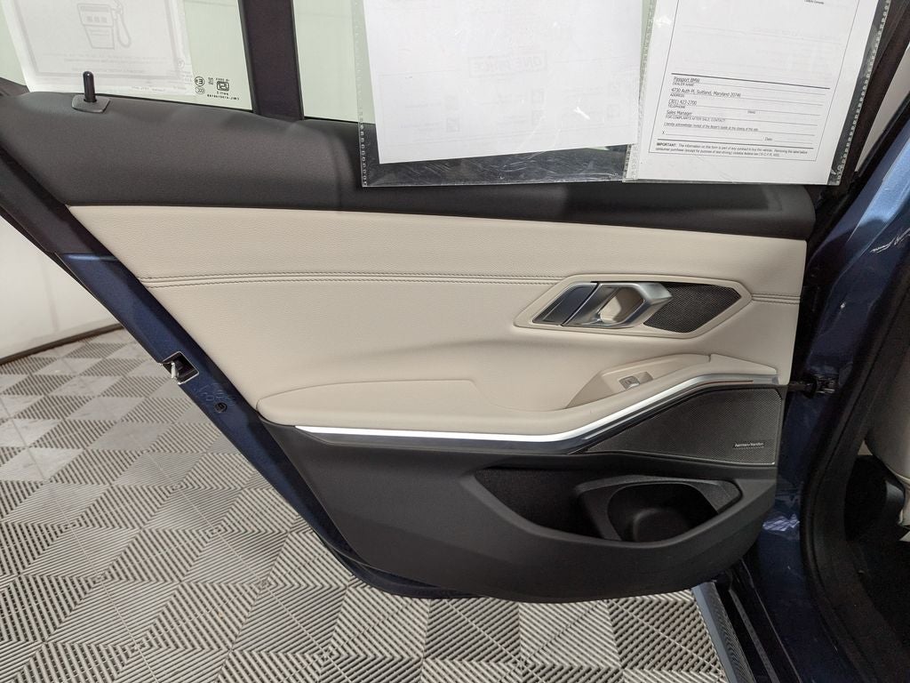 2025 BMW 3 Series 330i xDrive