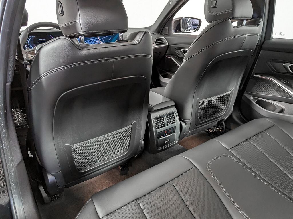 2023 BMW 330i xDrive 330i xDrive