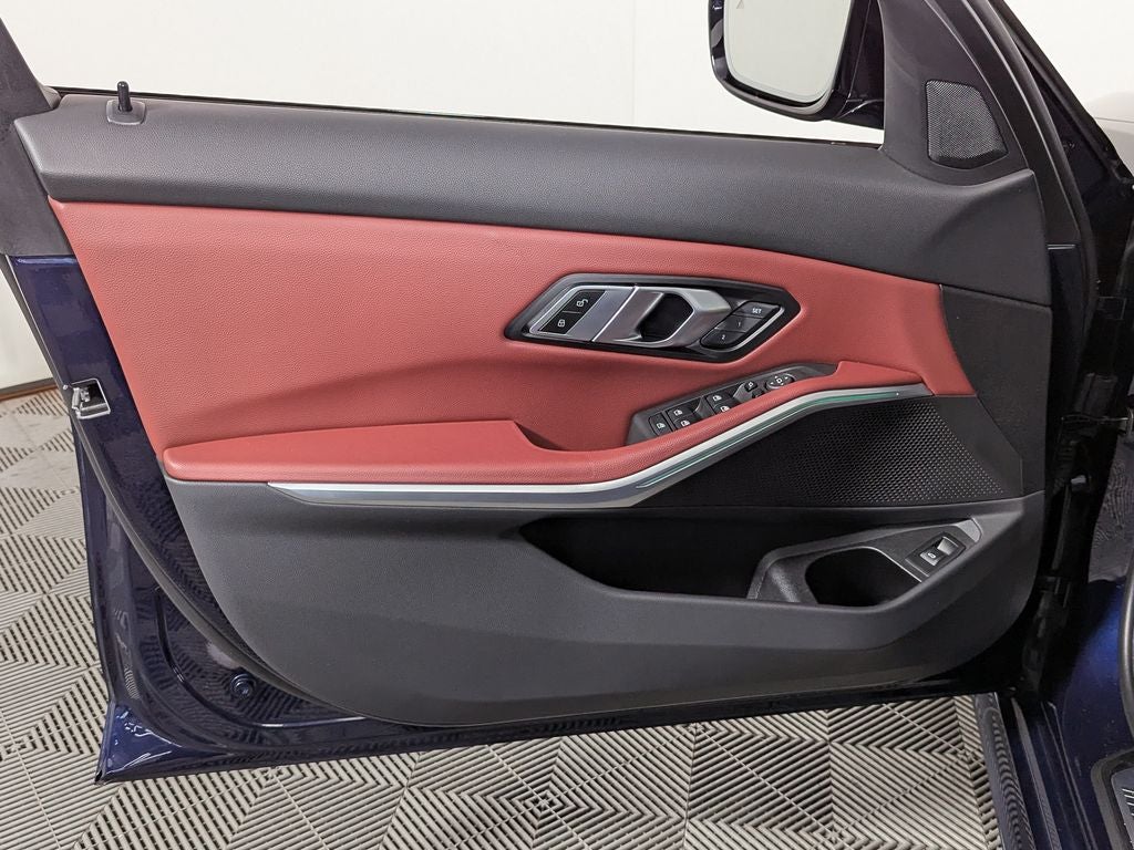 2023 BMW 3 Series 330i xDrive