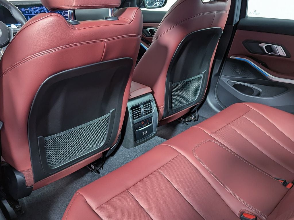 2023 BMW 3 Series 330i xDrive