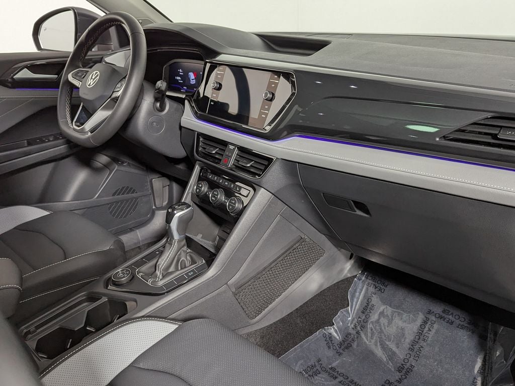 2024 Volkswagen Taos 1.5T SEL